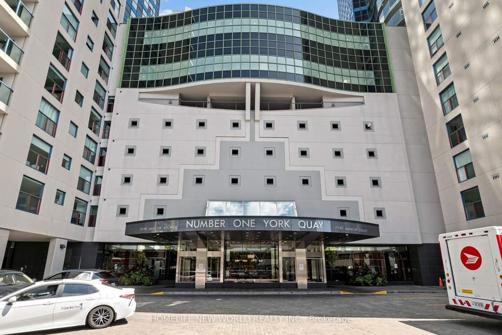 Photo of 99 Harbour Square #3512, Toronto, ON M5J 2H2 (MLS # C13709604)