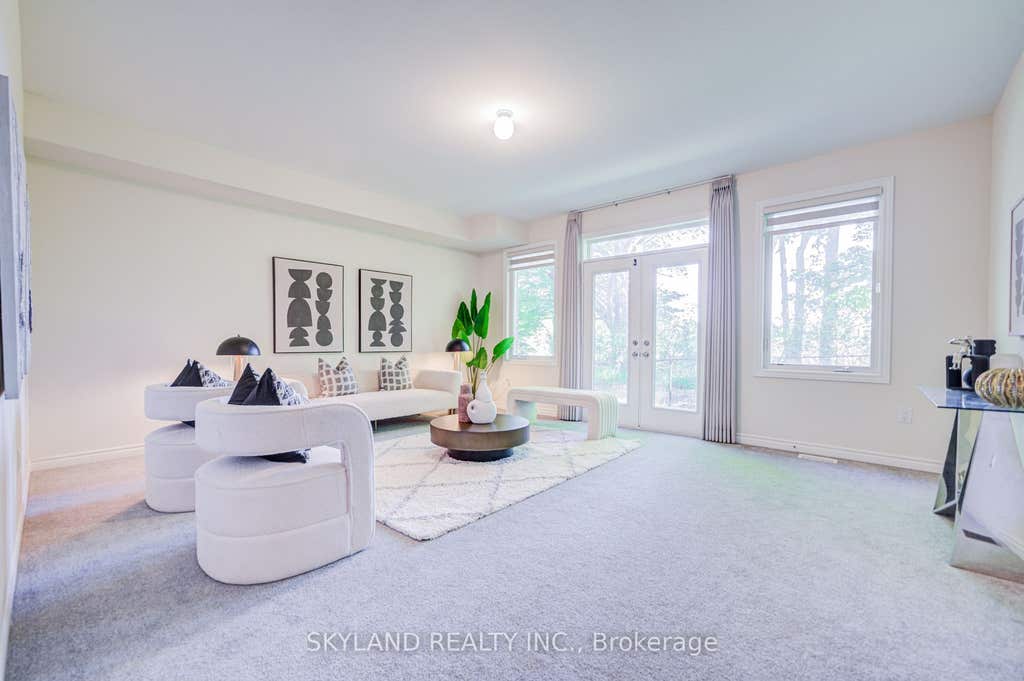Photo of 66 Puisaya Drive, Richmond Hill, ON L4E 1L2 (MLS # N13694482)