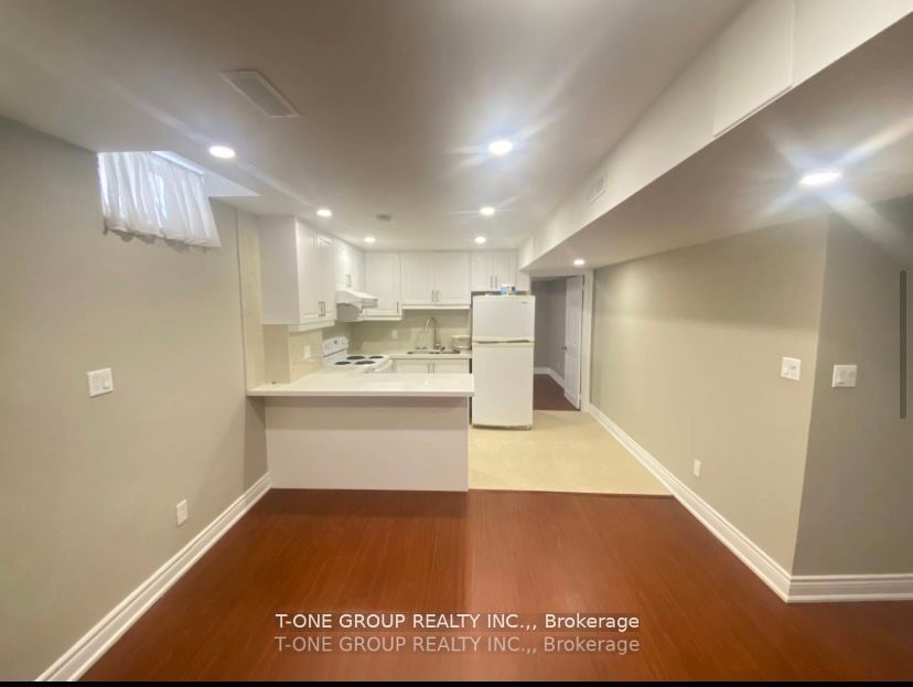 277 Stonebridge Drive Lower