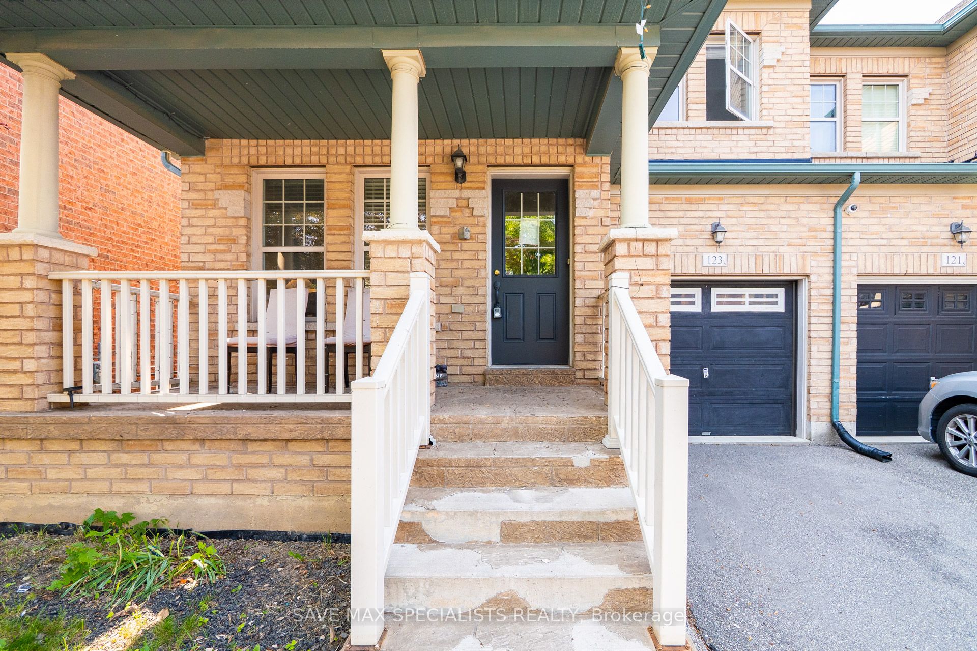 123 Weston Drive