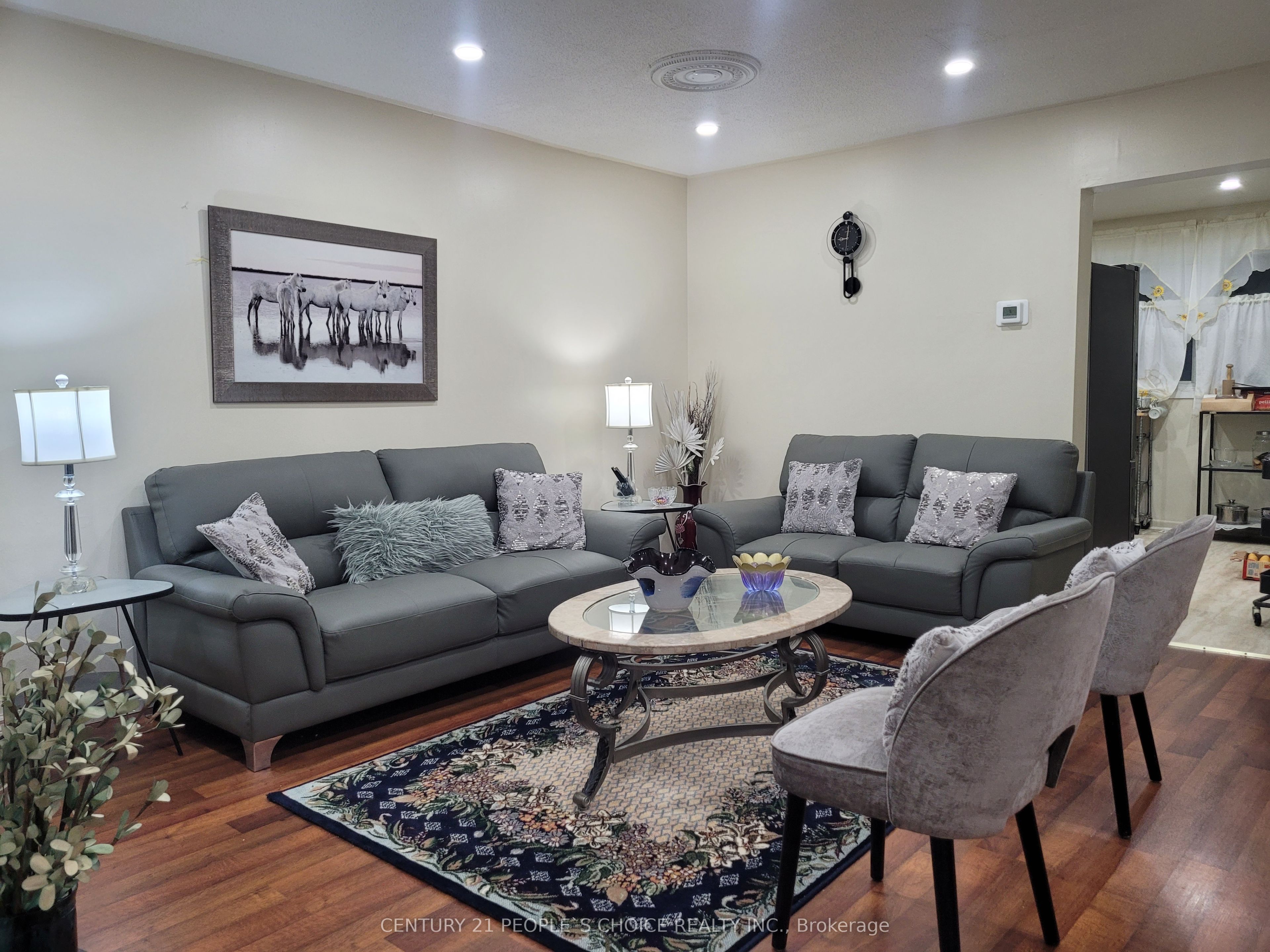 96 Trailridge Crescent