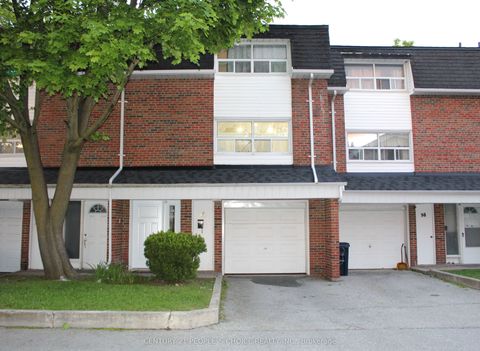 96 Trailridge Crescent Toronto ON M1E 4G4