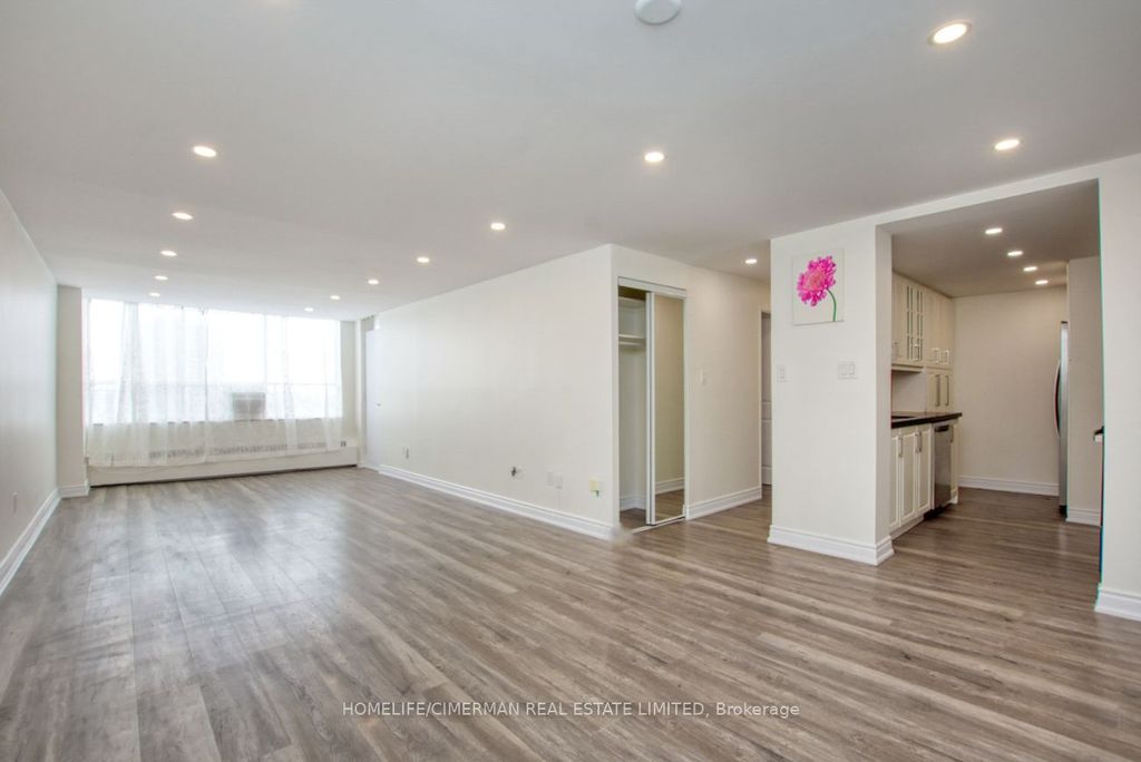 Photo of 320 Dixon Road #1511, Toronto, ON M9R 1S8 (MLS # W12961894)