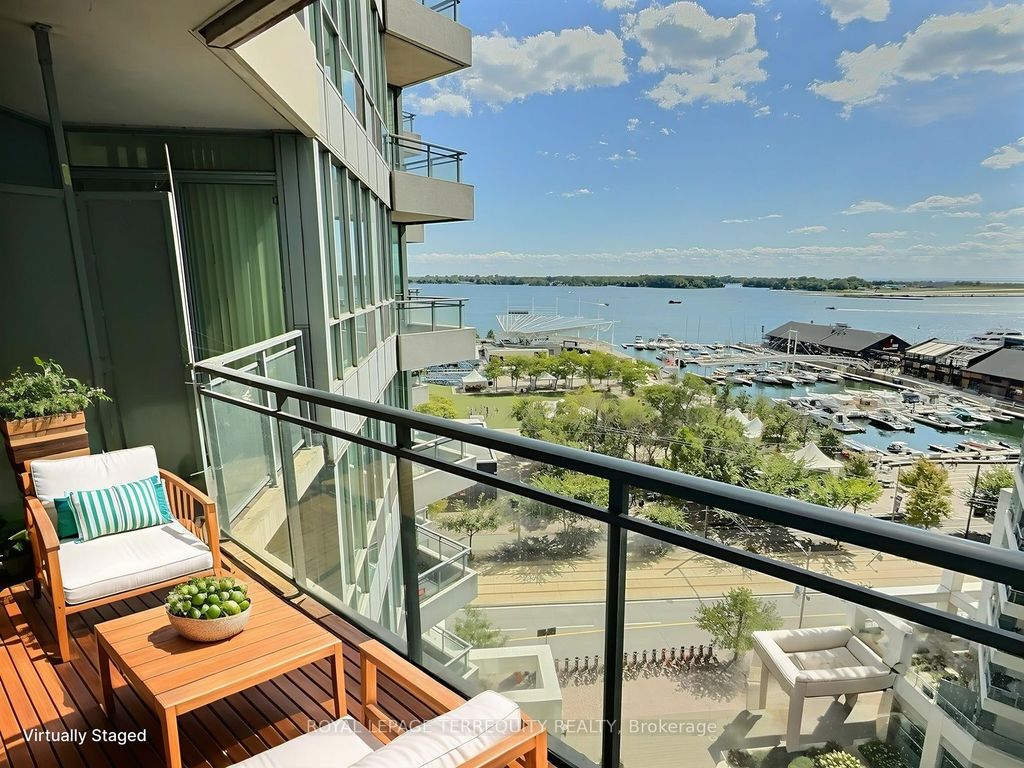 Photo of 228 Queens Quay W #1112, Toronto, ON M5J 2X1 (MLS # C12367527)