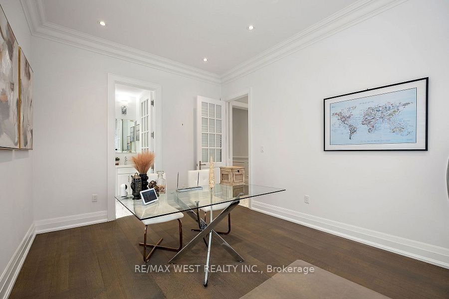 336 Pine Trees Court