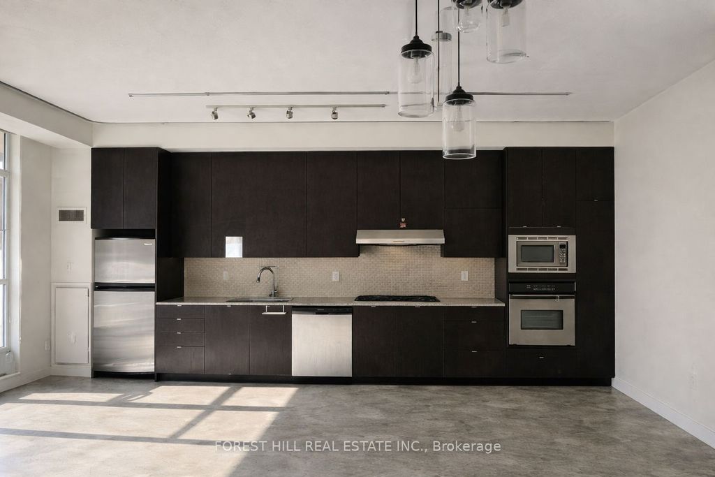 Photo of 23 Brant Street #207, Toronto, ON M5V 2L5 (MLS # C12971258)