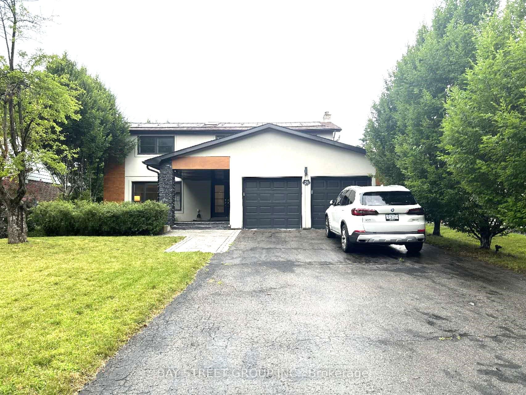 24 Avondale Crescent