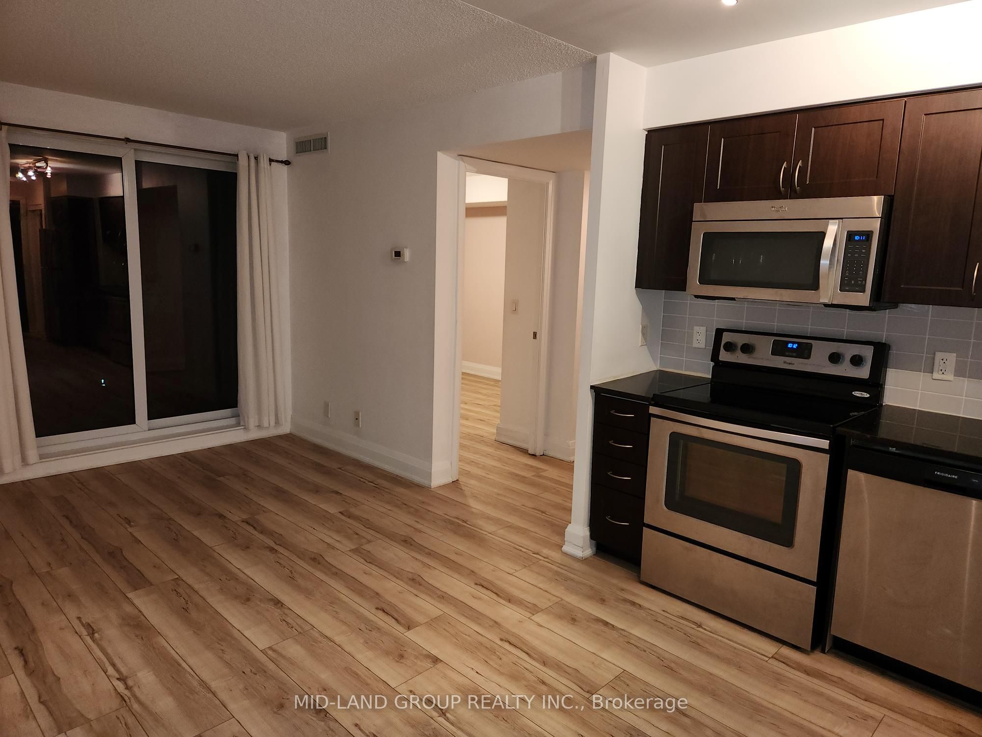 370 Highway 7 Road E 603