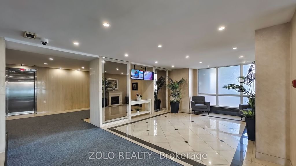 Photo of 1515 Lakeshore Road E #1509, Mississauga, ON L5E 3E3 (MLS # W12588134)