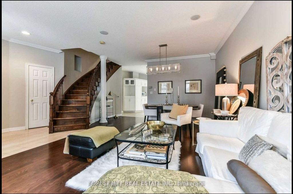 Photo of 10 Horsham Avenue, Toronto, ON M2N 1Z7 (MLS # C12744562)