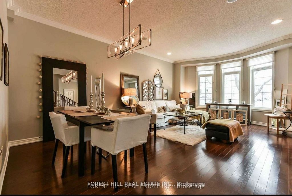 Photo of 10 Horsham Avenue, Toronto, ON M2N 1Z7 (MLS # C12744562)