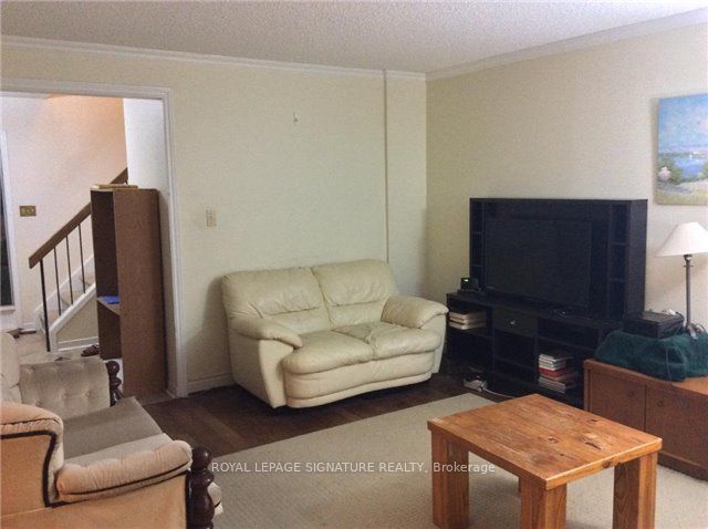 41 Ravengloss Drive Main