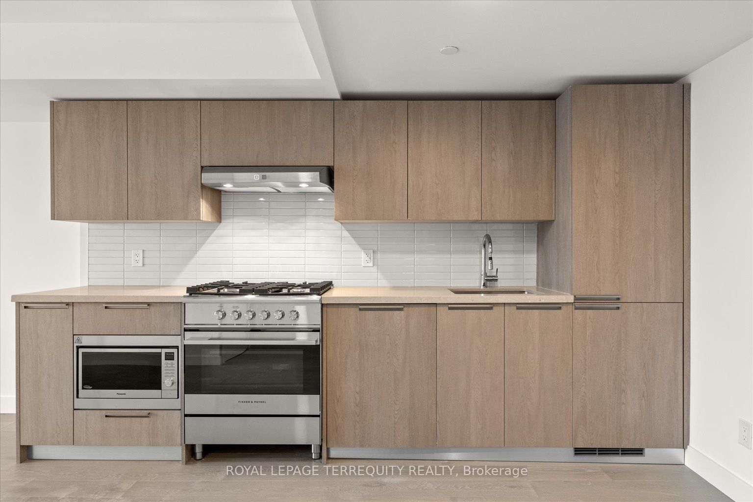 160 Kingsway Crescent 213