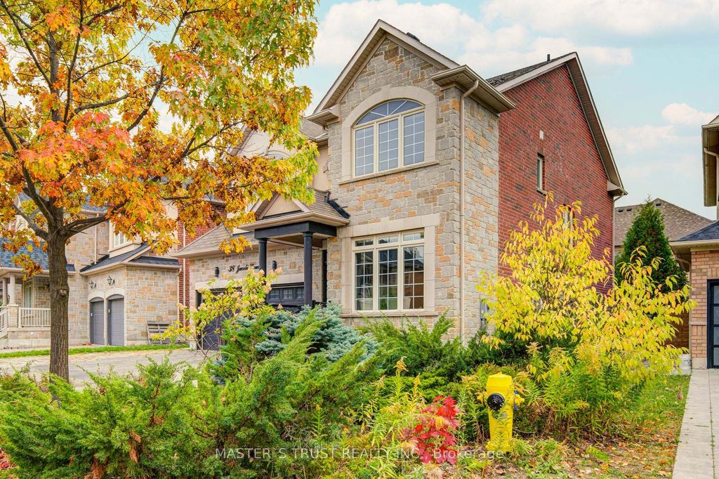 Photo of 38 Jacobi Court, Vaughan, ON L4J 9H8 (MLS # N12475175)