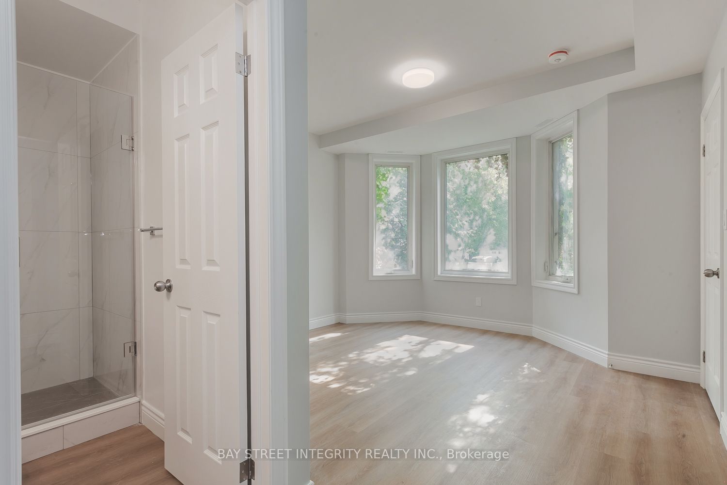 459 Palmerston Boulevard Main