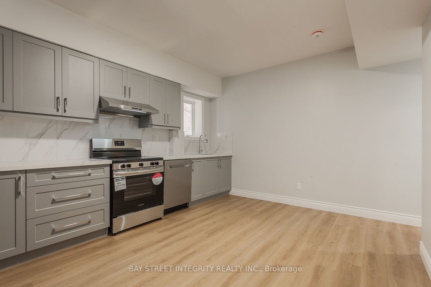 459 Palmerston Boulevard Main