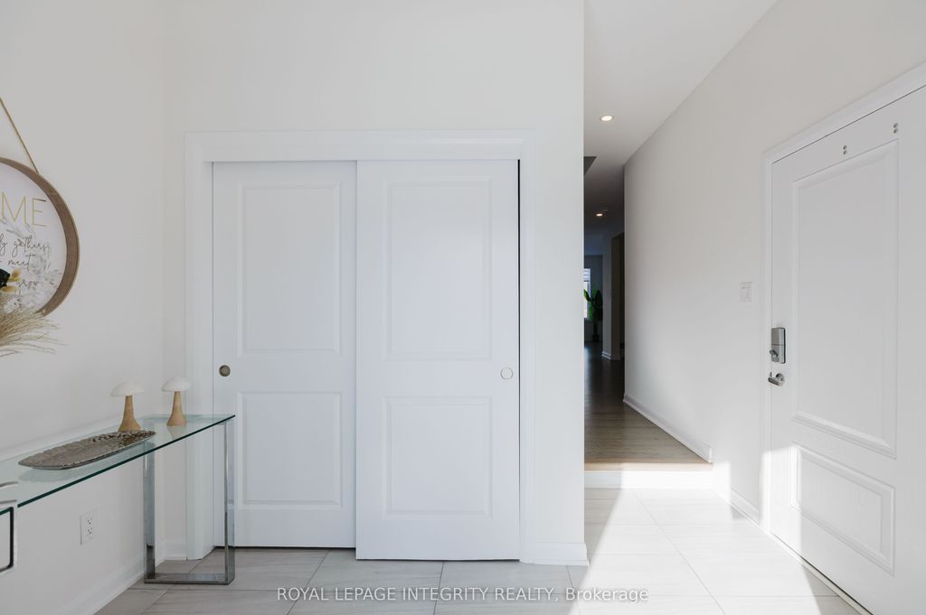 Photo of 850 Cappamore Drive, Barrhaven, ON K2C 3H2 (MLS # X12715686)