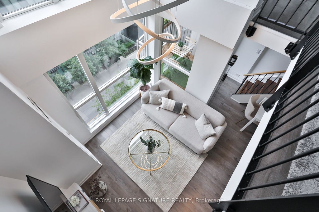 Photo of 18 Merton Street #703, Toronto, ON M4S 3G9 (MLS # C13815556)