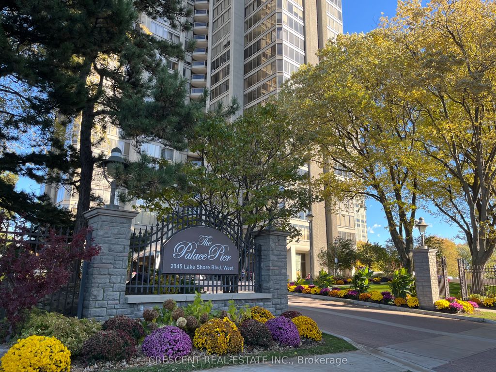 Photo of 2045 Lake Shore Boulevard W #2607, Toronto, ON M8V 2Z6 (MLS # W12484995)