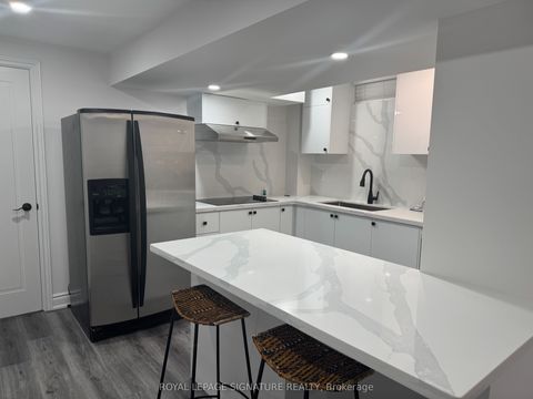 44 Isabella Street Bsmt Markham ON L3R 5C9