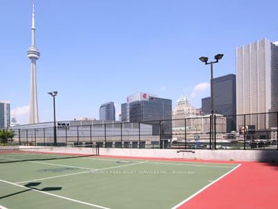 12 Yonge Street 2004