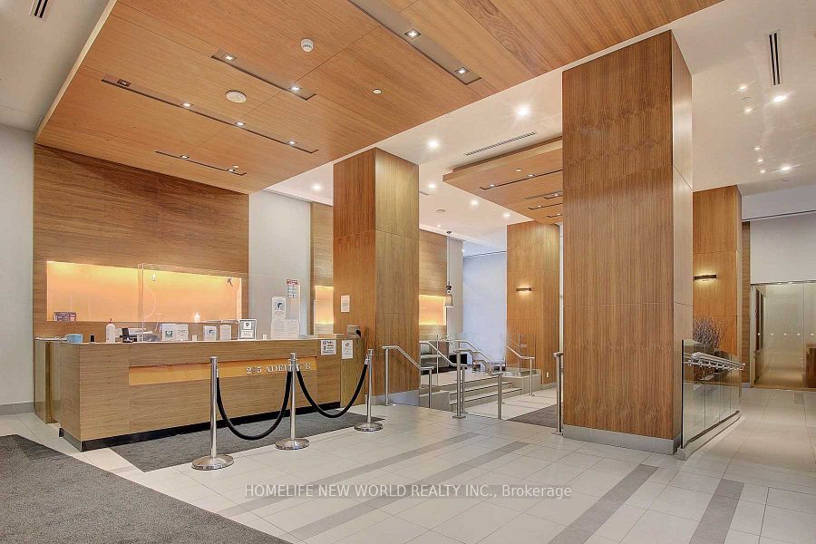 295 Adelaide Street W 2004