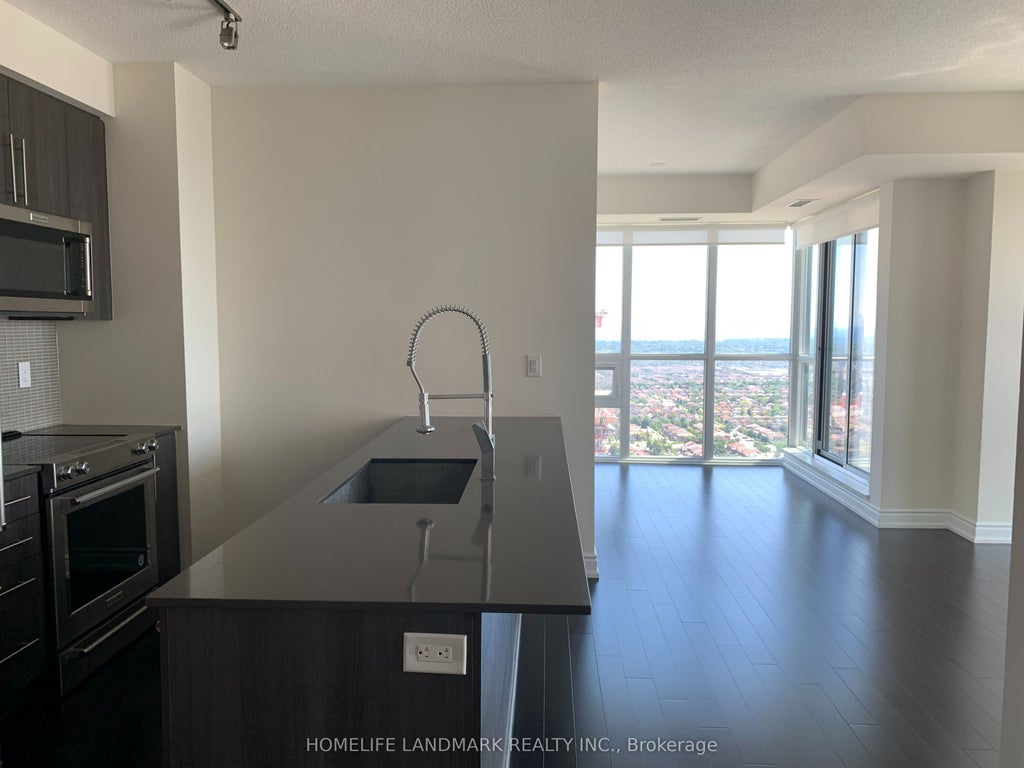 Photo of 4011 Brickstone Mews #3810, Mississauga, ON L5B 0J7 (MLS # W13429718)