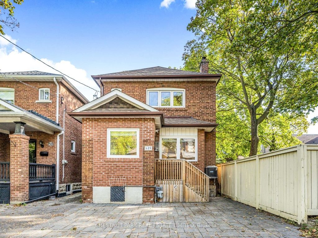 Photo of 629 Duplex Avenue, Toronto, ON M4R 1W1 (MLS # C12473091)