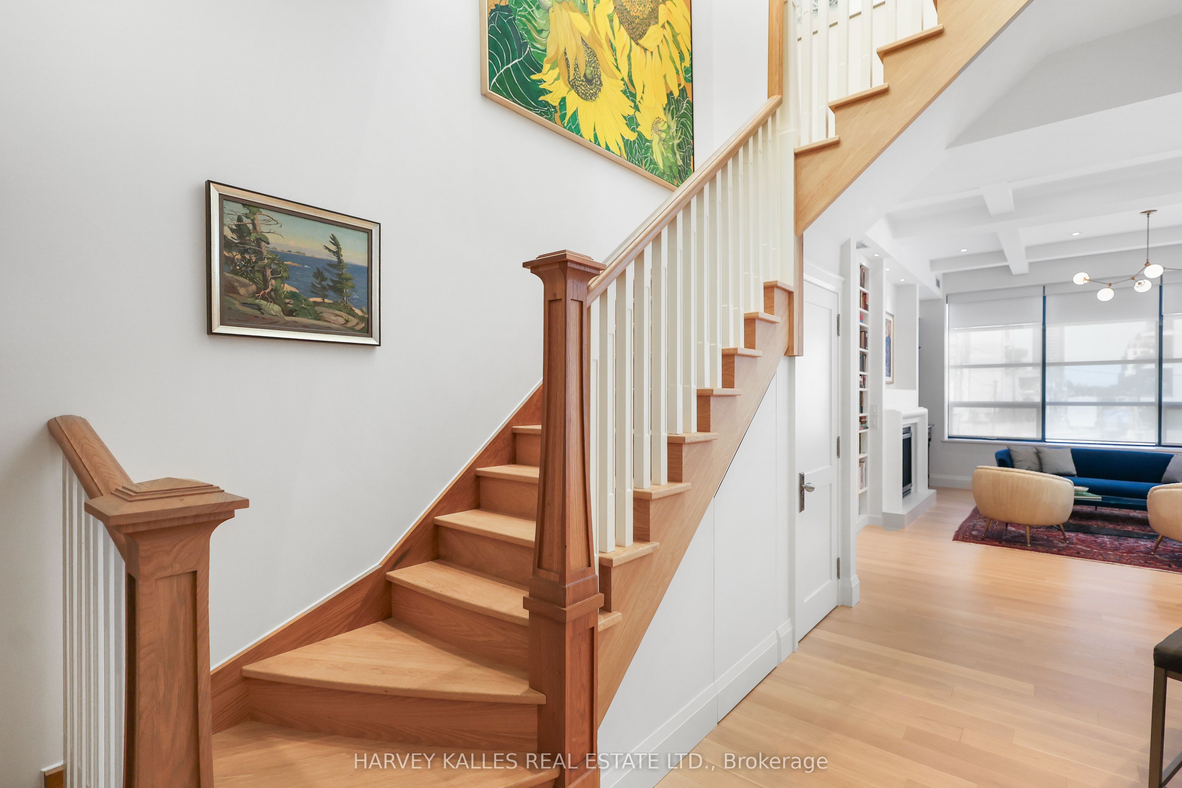 295 Davenport Road 201