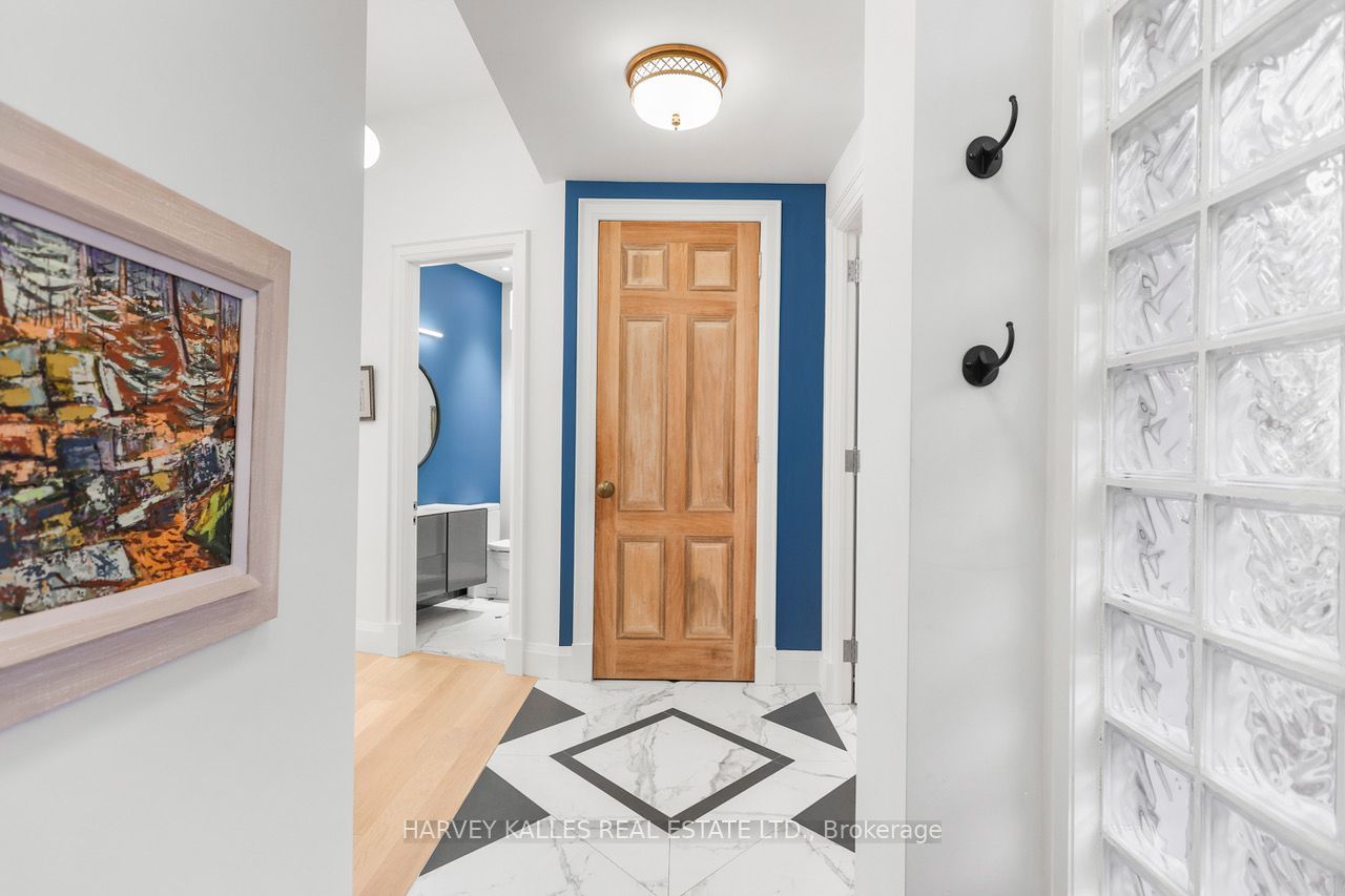 295 Davenport Road 201