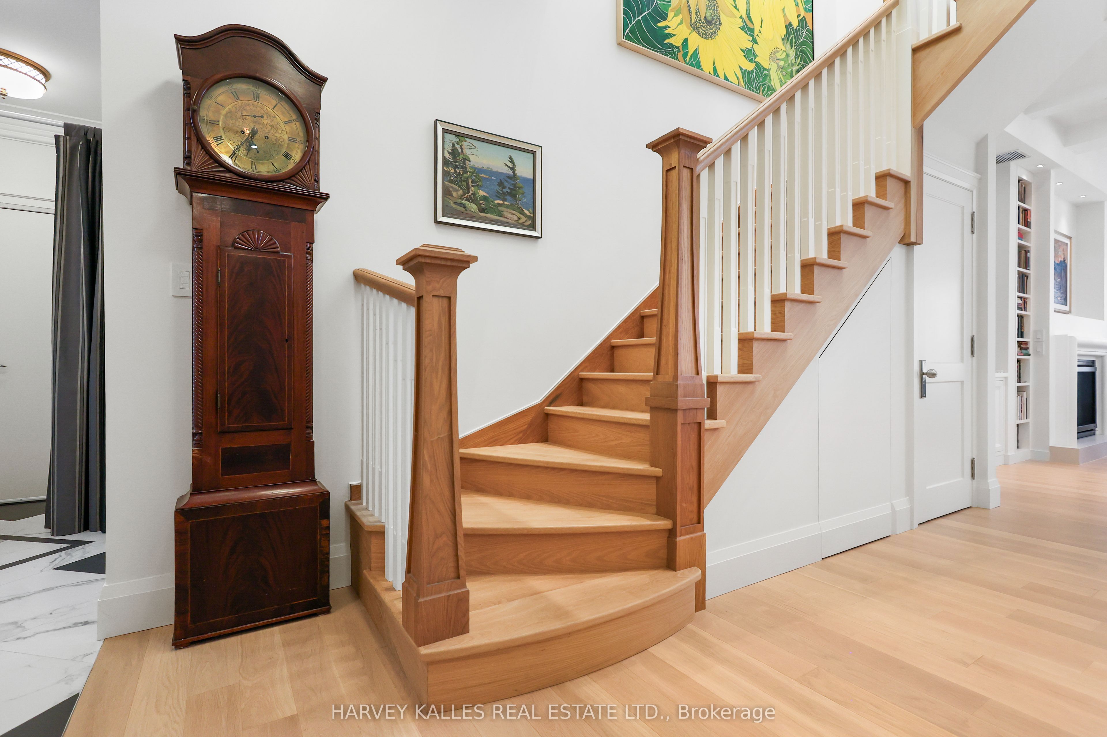 295 Davenport Road 201