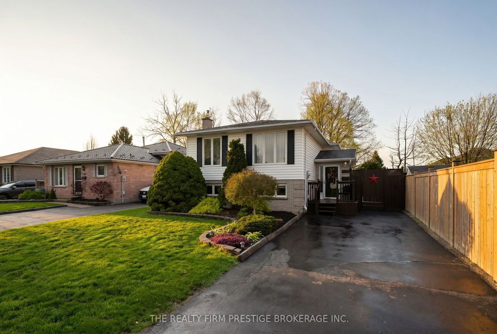 Photo of 142 Portsmouth Crescent E, London East, ON N5V 4C7 (MLS # X13062986)