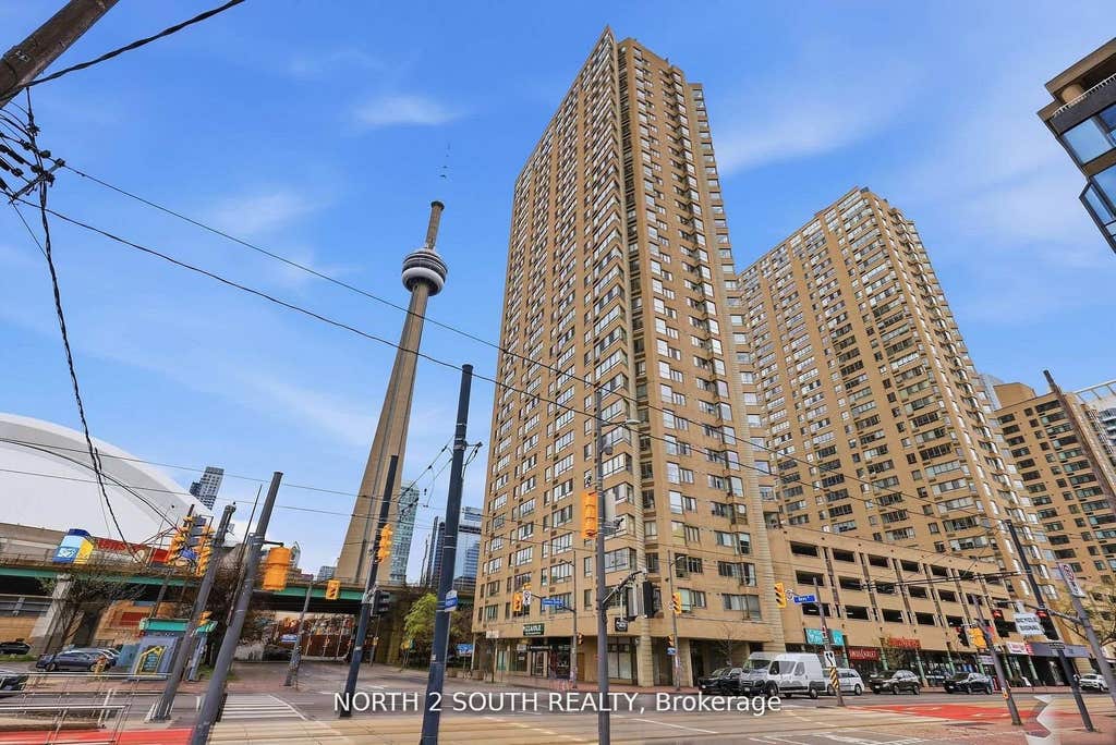 Photo of 270 Queens Quay W #505, Toronto, ON M5J 2N4 (MLS # C13670002)