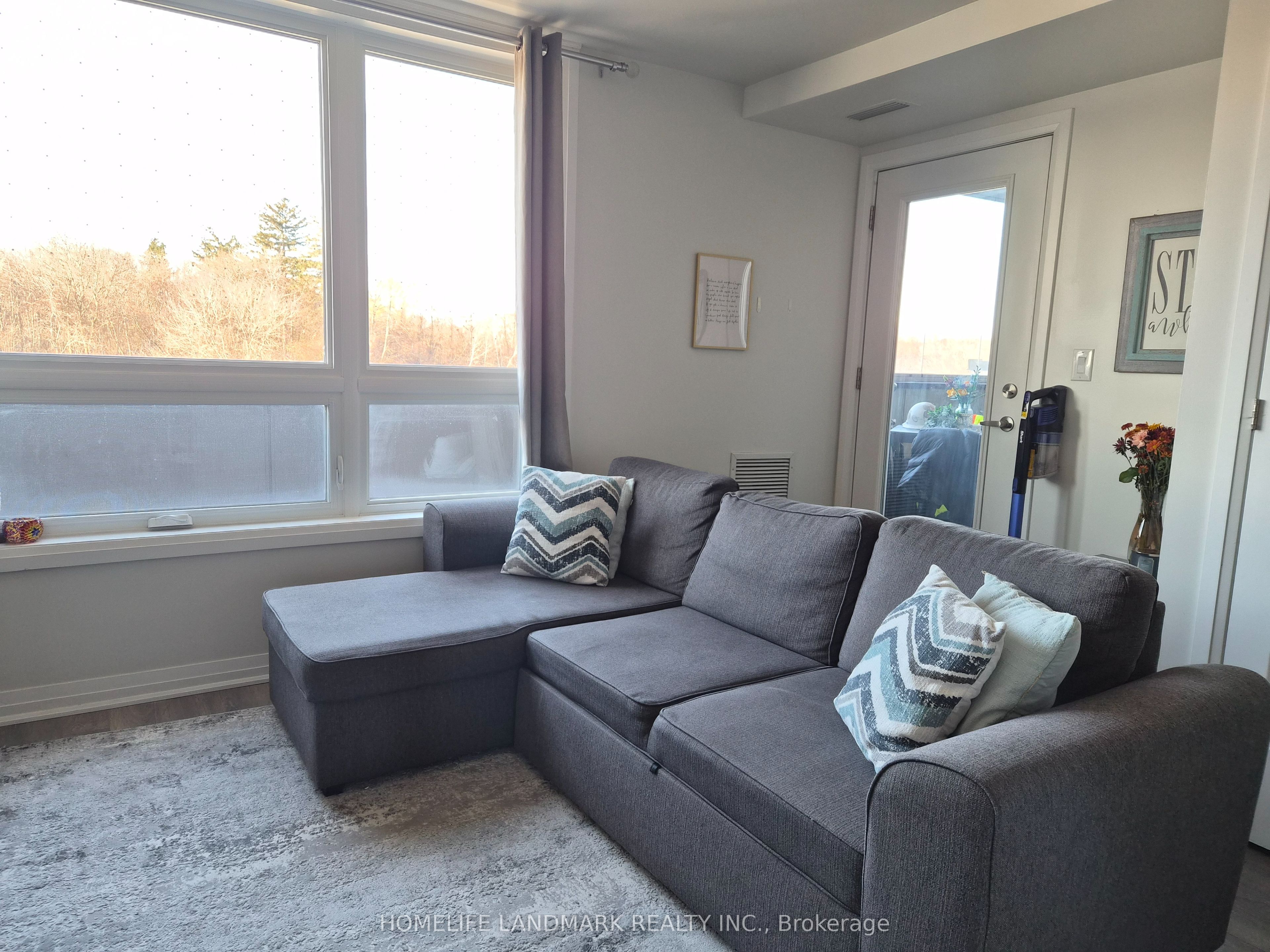 2 Adam Sellers Street 213