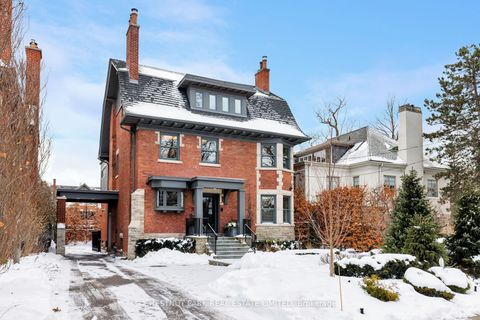 3 Whitney Avenue Toronto ON M4W 2A7