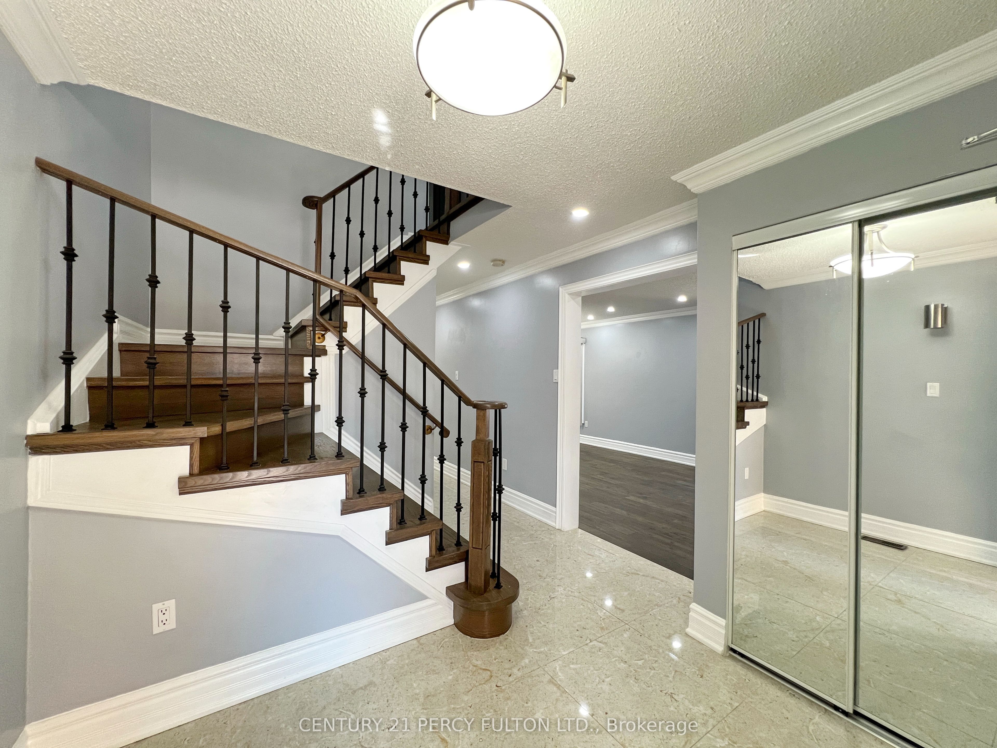 63 Mindy Crescent Upper