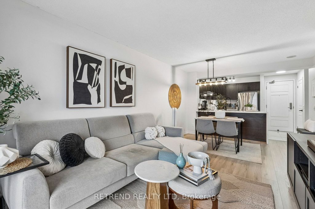 Photo of 310 Red Maple Road #602, Richmond Hill, ON L4C 0T7 (MLS # N12968776)