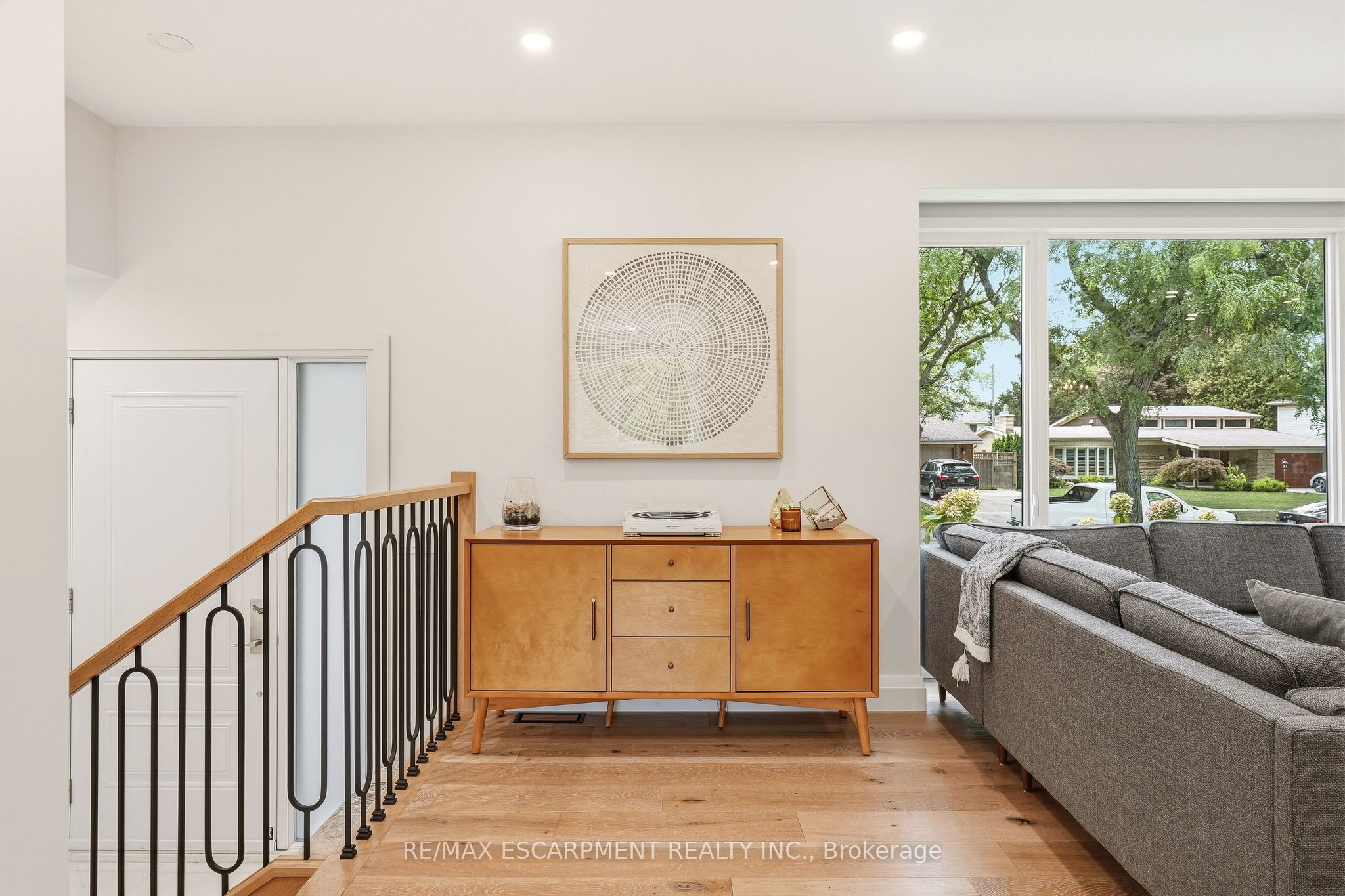 3368 Guildwood Drive