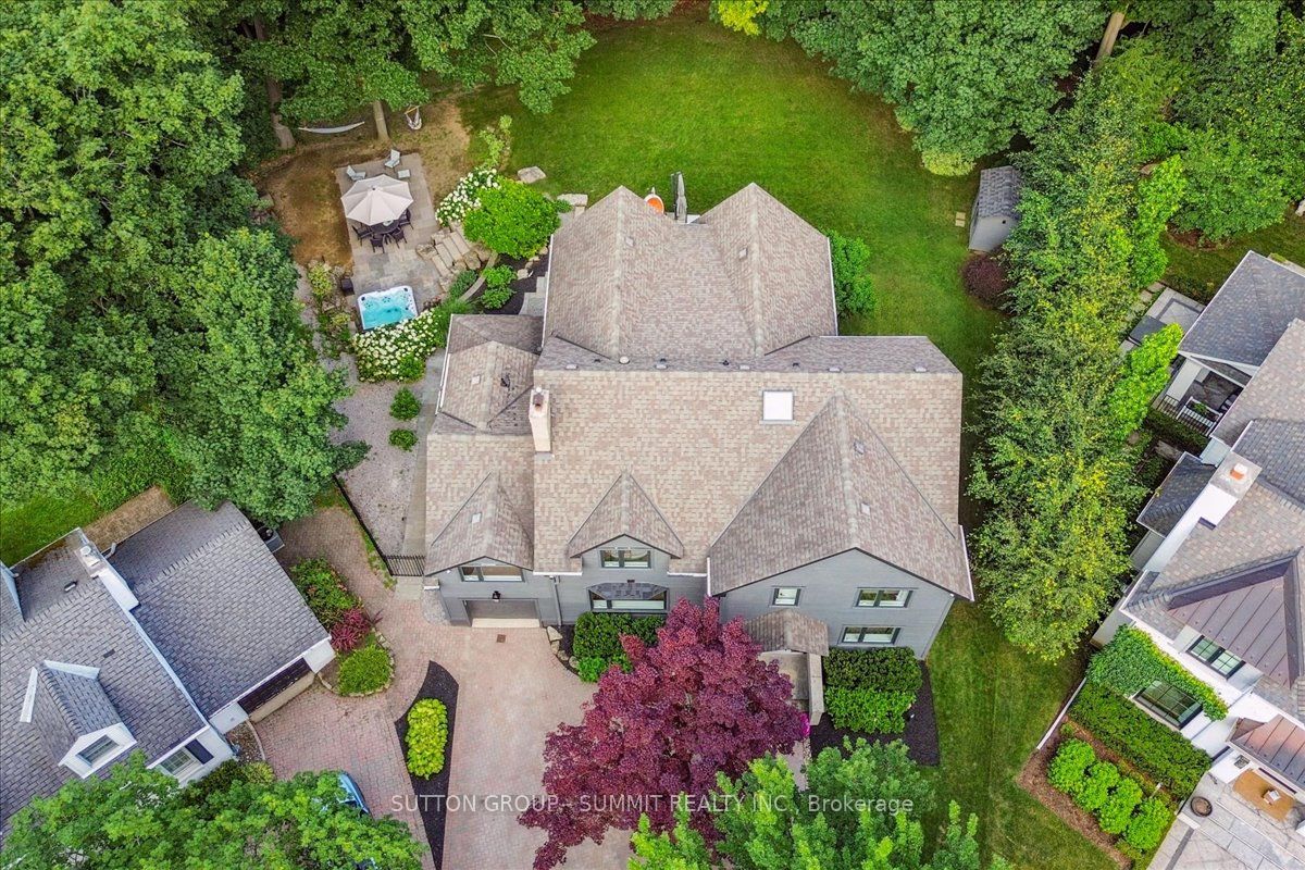 1100 Cedar Grove Boulevard