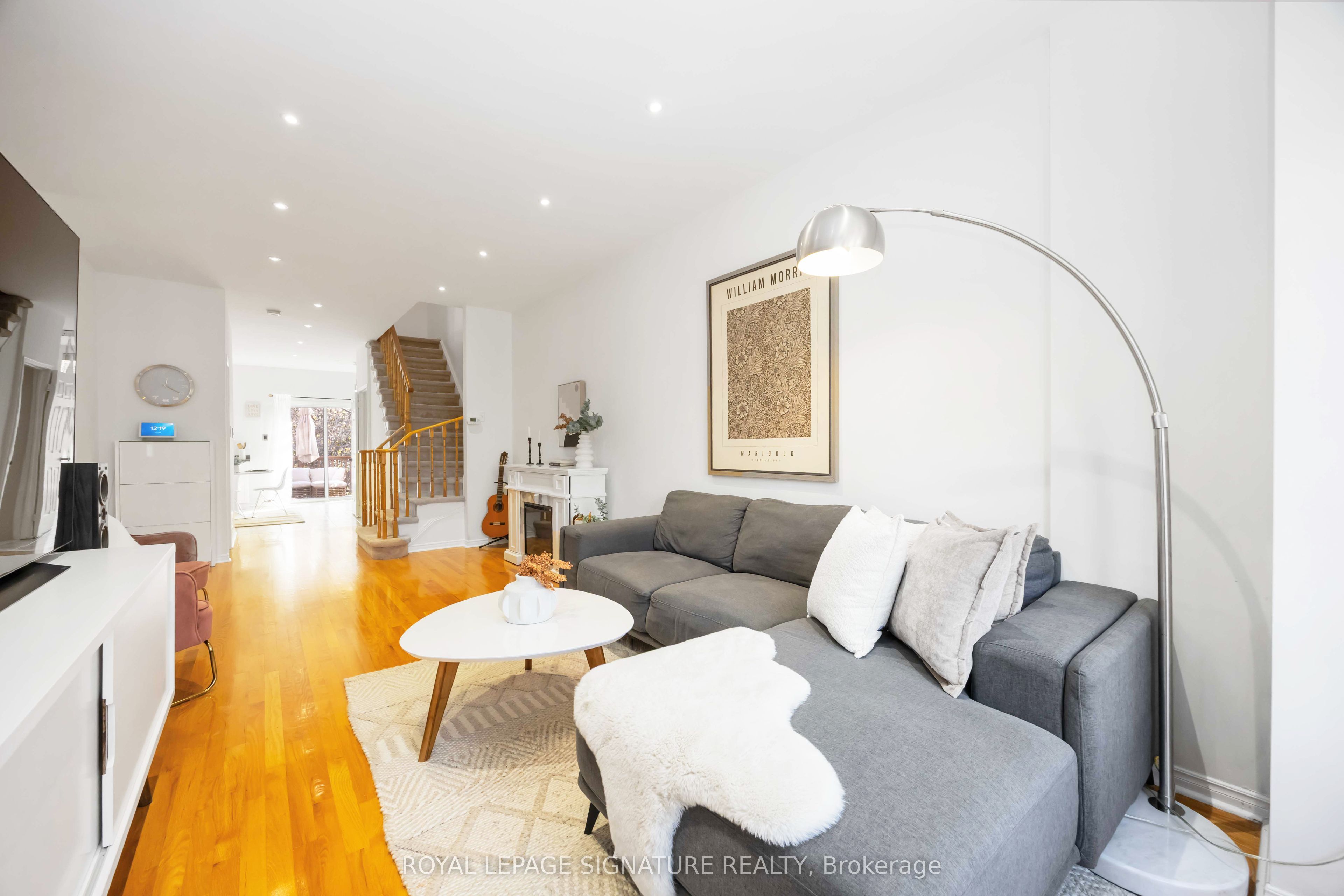 9 Harbourview Crescent