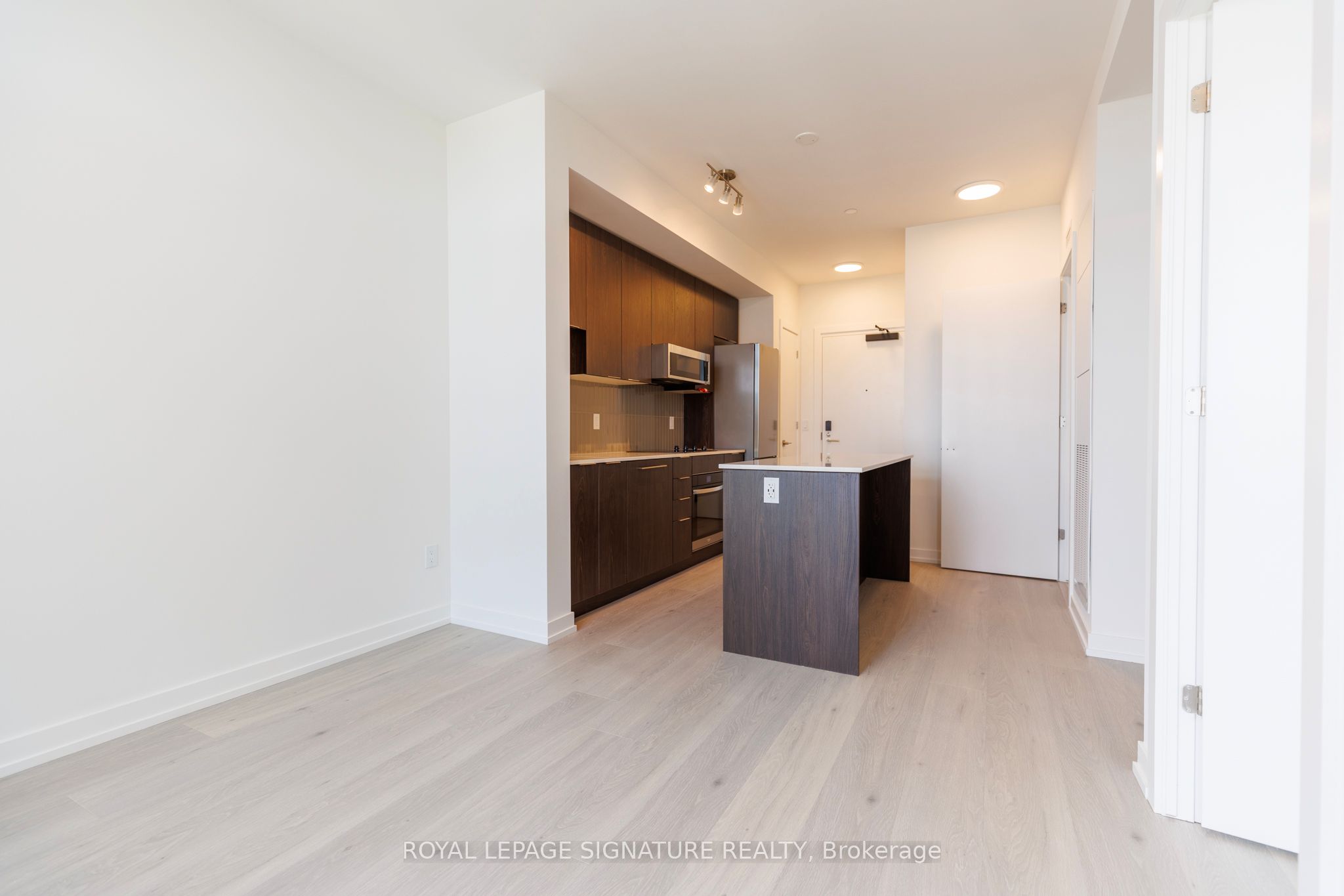 2501 Saw Whet Boulevard 635