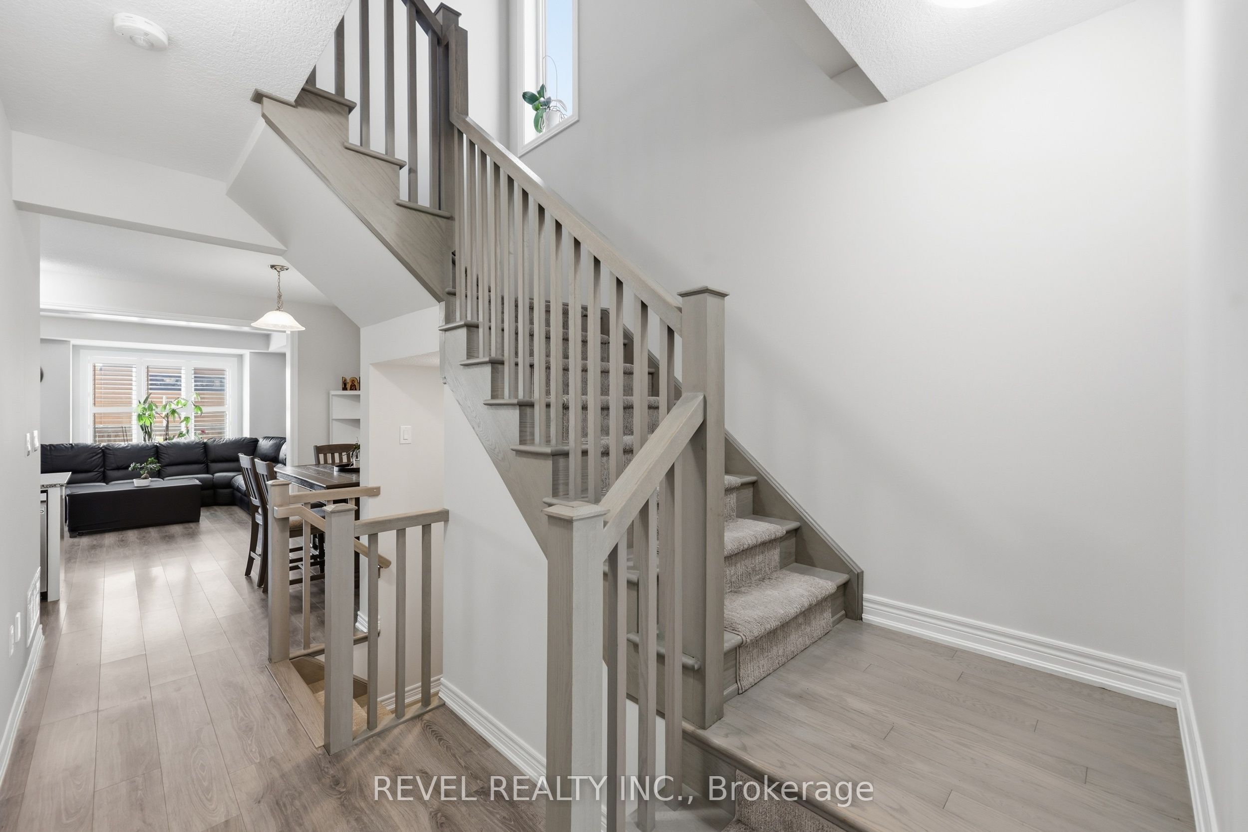 19 HIBISCUS Lane