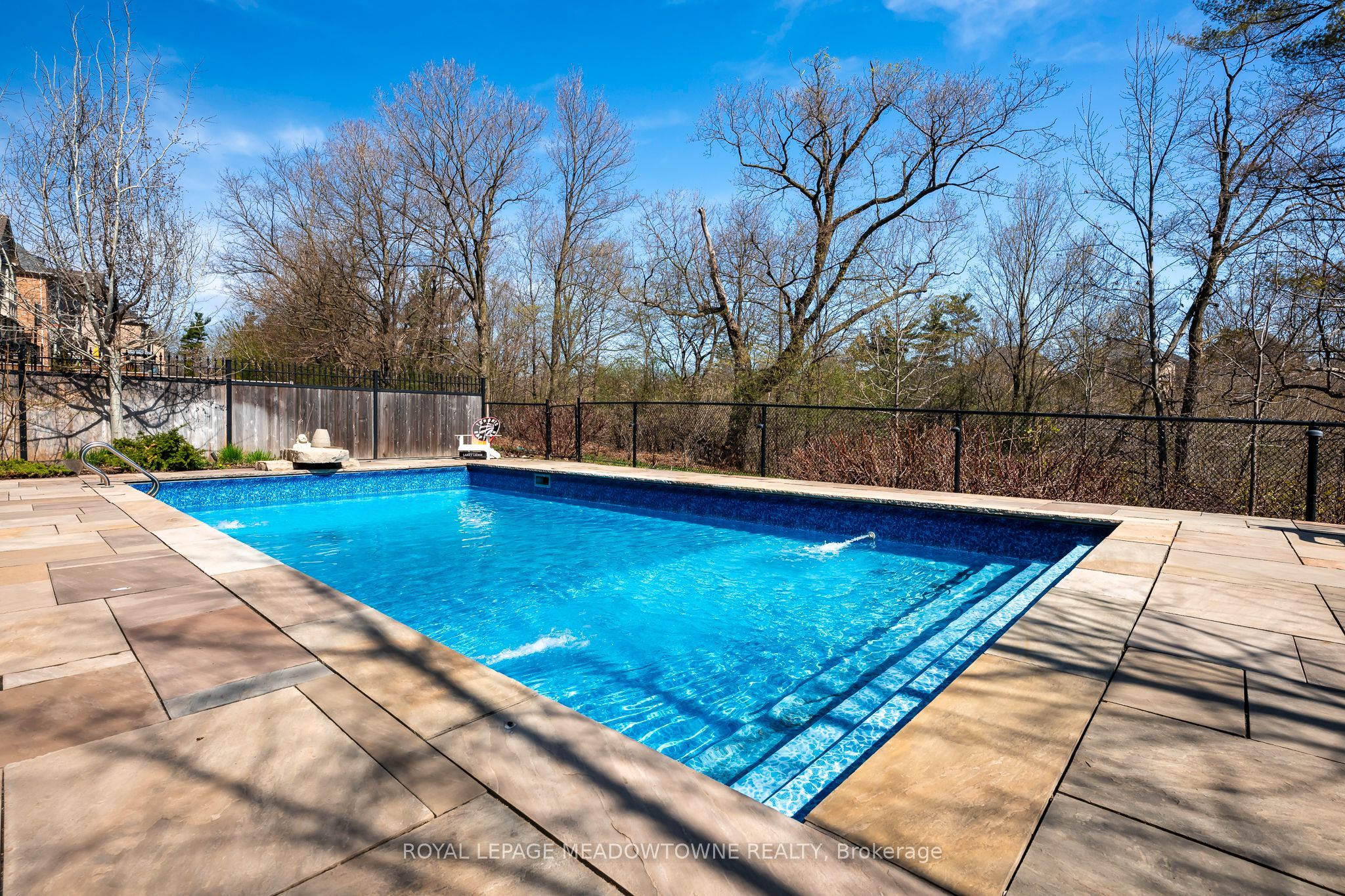 60 Adamsville Road