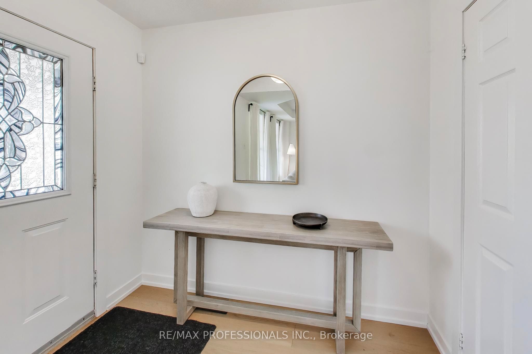 110 Littlewood Drive