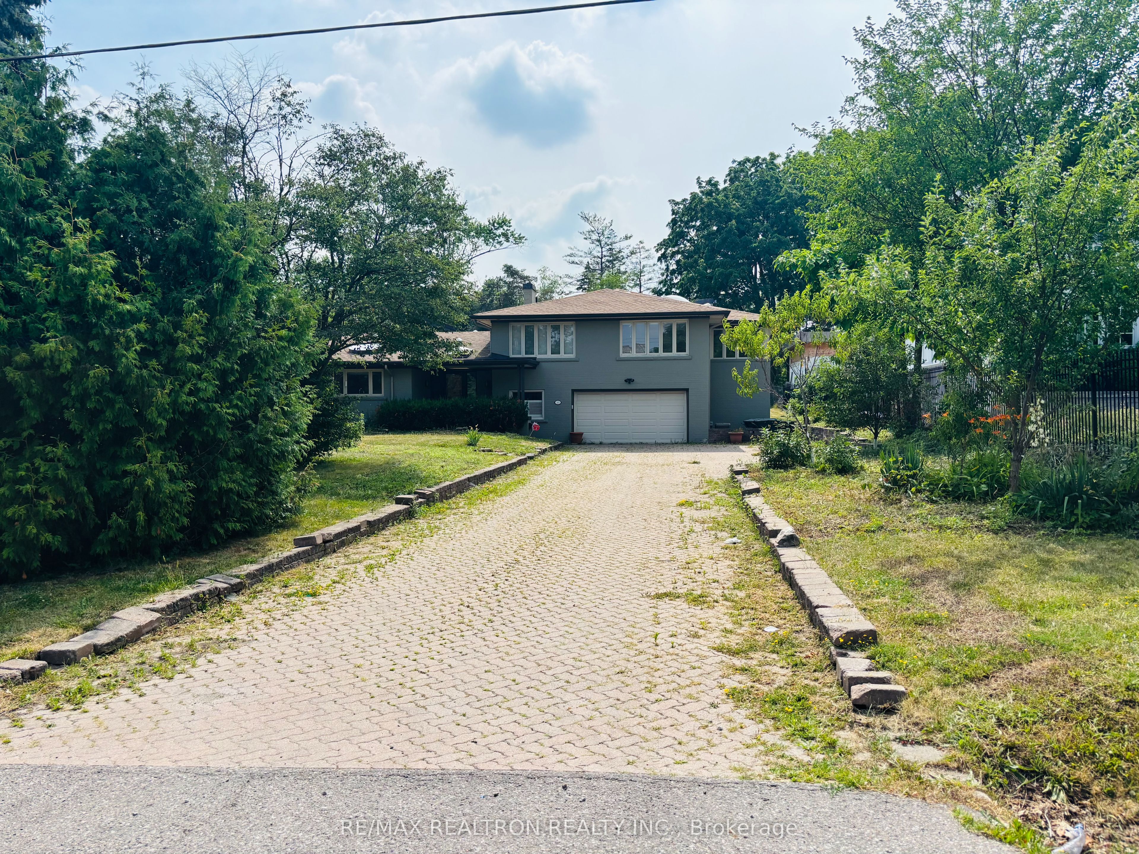 10 Thornbank Road