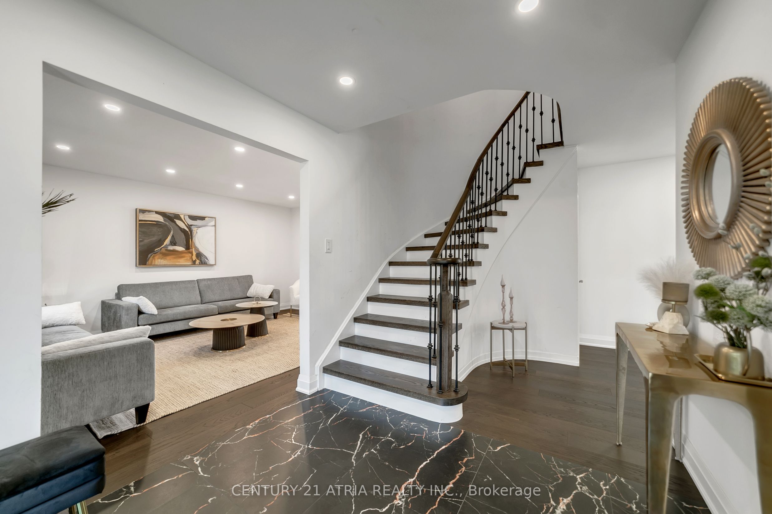 65 Worthington Avenue