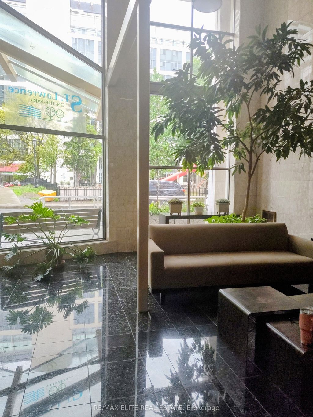 Photo of 65 Scadding Avenue #323, Toronto, ON M5A 4L1 (MLS # C12408249)