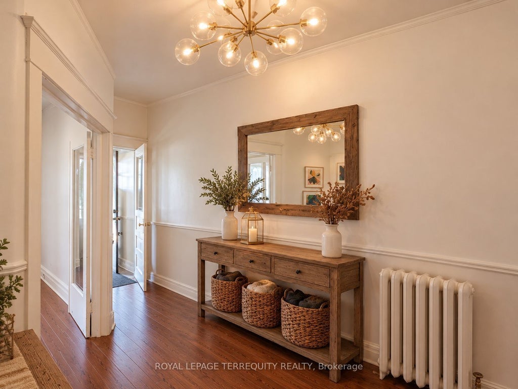 Photo of 831 Shaw Street, Toronto, ON M6G 3L9 (MLS # W14108272)