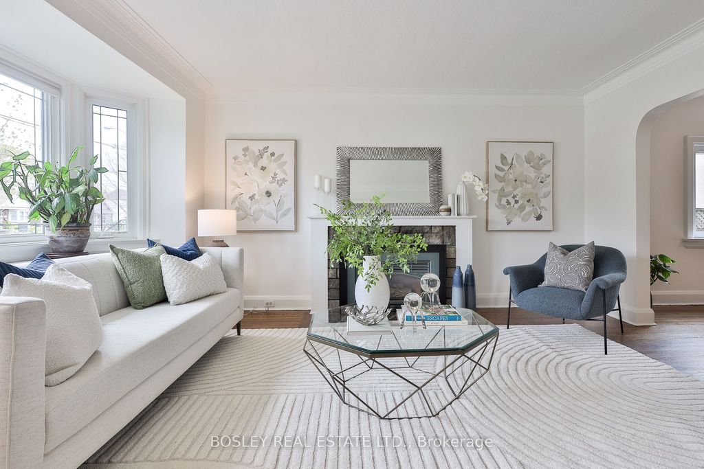 Photo of 109 Southvale Drive, Toronto, ON M4G 1G4 (MLS # C13094494)