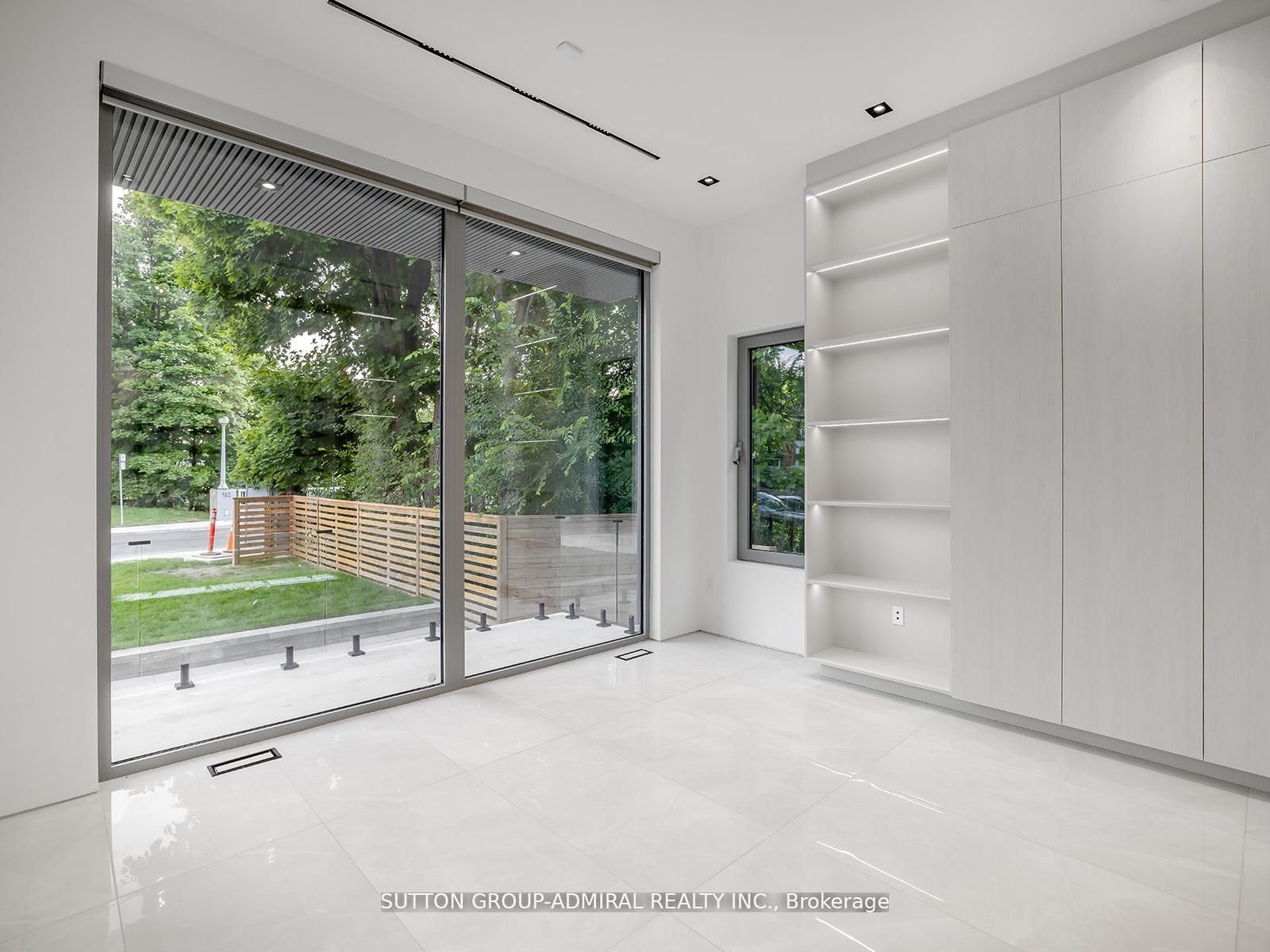 157 Old Forest Hill Road